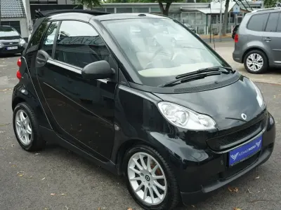 Gebraucht Smart ForTwo Cabrio 71 PS (52 kW) 2009 Schwarz Cabrio