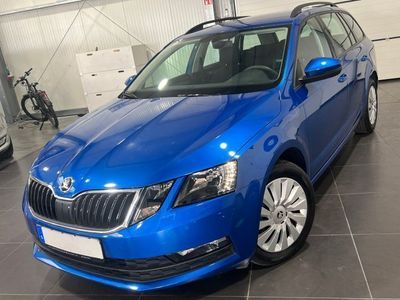 gebraucht Skoda Octavia 1.6 TDi Combi Automatik **AHK*PDC*Temp**