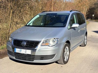 Gebraucht VW Touran United 105 PS (77 kW) 2008 Silber Van / Kleinbus
