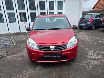 Gebraucht Dacia Sandero 75 PS (55 kW) 2009 Rot Limousine