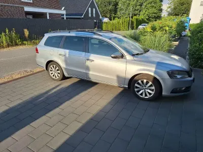 Gebraucht VW Passat Comfortline 140 PS (102 kW) 2013 Silber Kombi