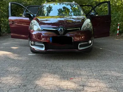 Gebraucht Renault Mégane III LIMITED 132 PS (97 kW) 2015 Andere farben Van / Kleinbus