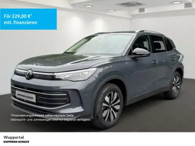 Gebraucht VW Tiguan Goal 131 PS (96 kW) 2025 Grau SUV