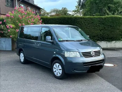 Gebraucht VW T5 131 PS (96 kW) 2007 Grau Van