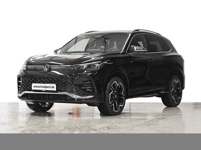 Neu VW Tiguan R-line 193 PS (141 kW) 2026 Grenadillschwarz metallic SUV