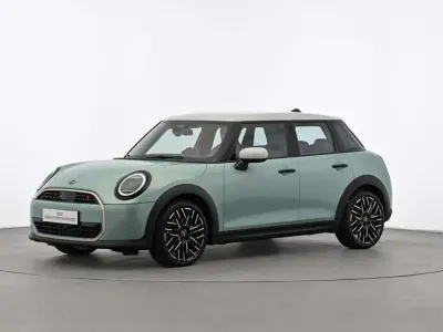 Gebraucht Mini Cooper S Favoured 204 PS (150 kW) 2025 Grün Kleinwagen