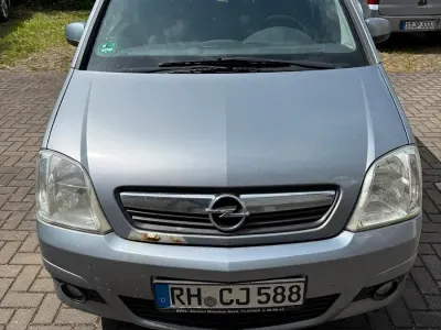 Gebraucht Opel Meriva 90 PS (66 kW) 2009 Silber Van / Kleinbus