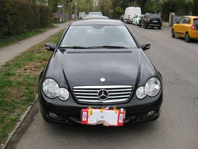 Second-hand Mercedes C160 122 CP (89 kW) 2005 Negru Coupe