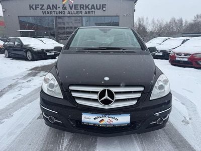 Gebraucht Mercedes B180 116 PS (85 kW) 2010 Schwarz Van / Kleinbus