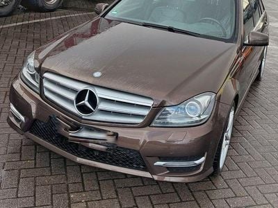 Gebraucht Mercedes C220 AMG 170 PS (125 kW) 2013 Braun Kombi