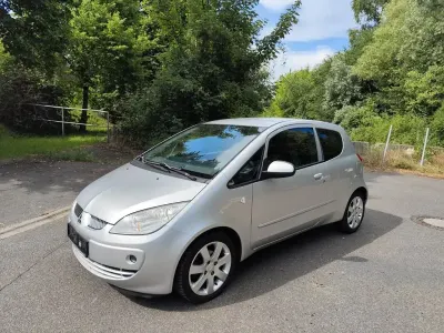 Gebraucht Mitsubishi Colt 95 PS (69 kW) 2006 Silber Limousine