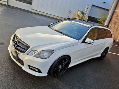 gebraucht Mercedes E350 CDI 4Matic AMG Paket Navi Leder Pano H&K