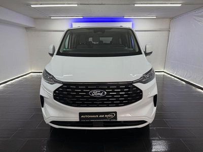 Usata Ford Tourneo Titanium 170 CV (125 kW) 2024 Bianco Monovolume