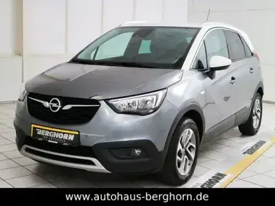 Gebraucht Opel Crossland X Innovation 131 PS (96 kW) 2017 Licht grau (metallic) SUV