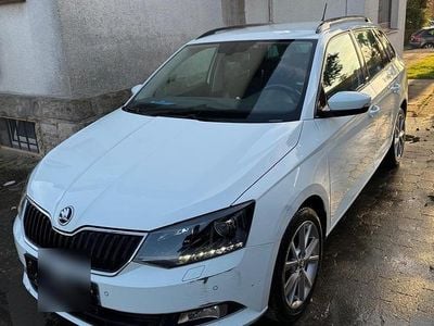 Gebraucht Skoda Fabia 75 PS (55 kW) 2016 Weiß Limousine