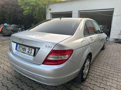 Mercedes C200