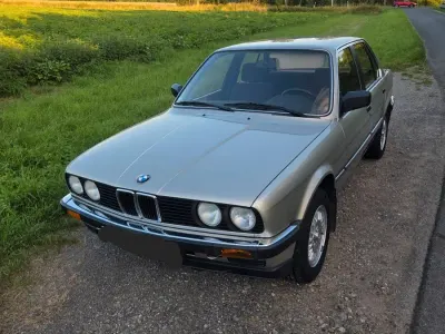 Gebraucht BMW 316 90 PS (66 kW) 1984 Andere farben Limousine