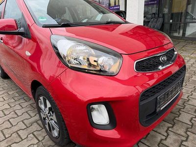 Gebraucht Kia Picanto DREAM-TEAM Edition 67 PS (49 kW) 2016 Rot Kleinwagen
