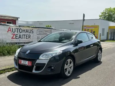 Occasion Renault Mégane Dynamique 131 ch (96 kW) 2011 Gris Coupé