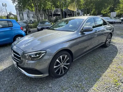 Gebraucht Mercedes E300 Avantgarde 194 PS (142 kW) 2021 Selenitgrau  metalliclack Limousine