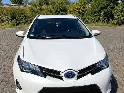 Gebraucht Toyota Auris Hybrid 136 PS (100 kW) 2013 Kombi