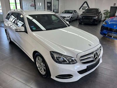 gebraucht Mercedes E200 BT T-M Avantgarde Aut. Navi/LED/Kamera