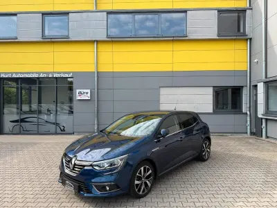 Gebraucht Renault Mégane IV Bose Edition 159 PS (116 kW) 2018 Blau Limousine
