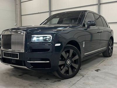 gebraucht Rolls Royce Cullinan +4 SEATS + STARLIGHTS + REAR THEATRE