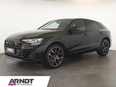 Gebraucht Audi Q8 S-Line 286 PS (210 kW) 2025 Mythosschwarz SUV