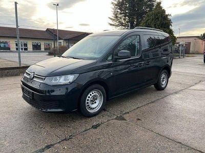 Gebraucht VW Caddy Life 102 PS (75 kW) 2022 Schwarz Van / Kleinbus