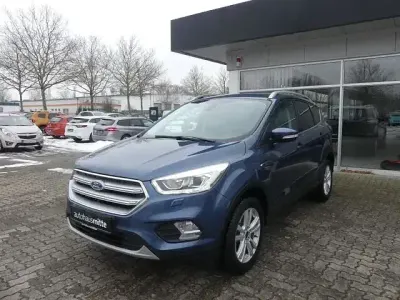 Używany Ford Kuga Cool & Connect 150 KM (110 kW) 2019 Niebieski SUV