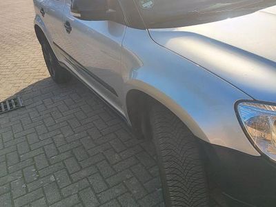 Gebraucht Skoda Yeti Plus Edition 140 PS (102 kW) 2011 Silber SUV
