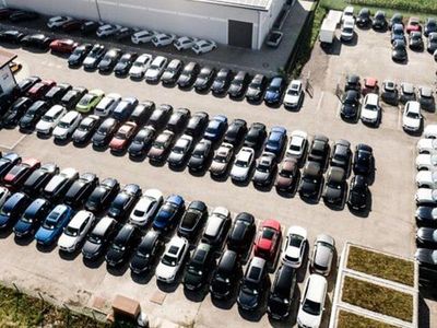 Gebraucht Audi A3 Advanced 190 PS (139 kW) 2023 Schwarz Limousine