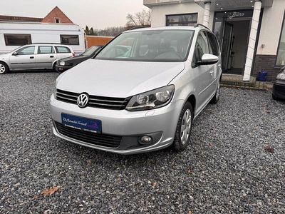 Gebraucht VW Touran 105 PS (77 kW) 2011 Silber Van / Kleinbus