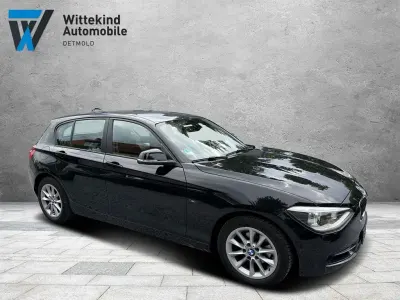 Gebraucht BMW 118 Sport Line 143 PS (105 kW) 2014 Schwarz Kleinwagen