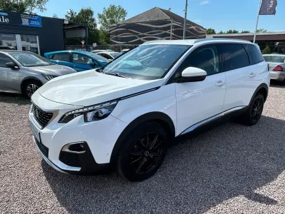 Gebraucht Peugeot 5008 Allure 165 PS (121 kW) 2017 Weiß SUV