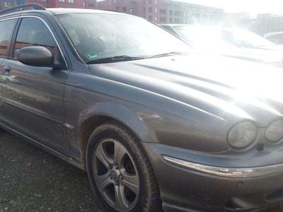 Gebraucht Jaguar X-type Executive 145 PS (106 kW) 2005 Silber Limousine