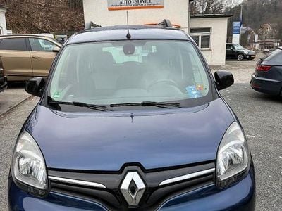 Blau Gebraucht 2018 Renault Kangoo Intens Van / Kleinbus | 9.300 € (Fairer Preis)