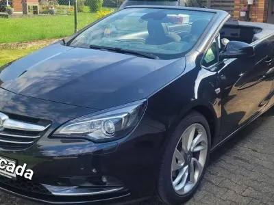Gebraucht Opel Cascada Innovation 165 PS (121 kW) 2015 Schwarz Cabrio