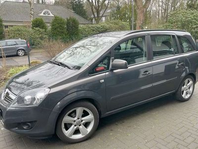 gebraucht Opel Zafira Zafira1.8 Family (Verhandlungsbasis)