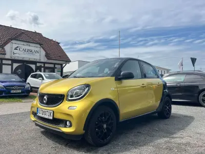 Gebraucht Smart ForFour Passion 71 PS (52 kW) 2016 Schwarz Kleinwagen