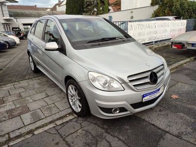 Mercedes B180