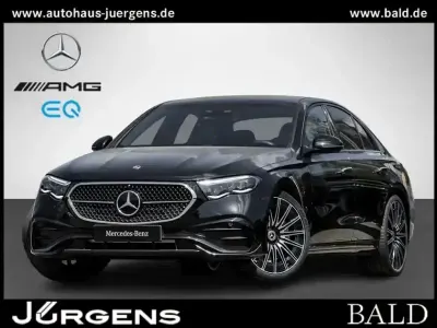Gebraucht Mercedes E200 AMG 204 PS (150 kW) 2025 Obsidianschwarz metallic Limousine