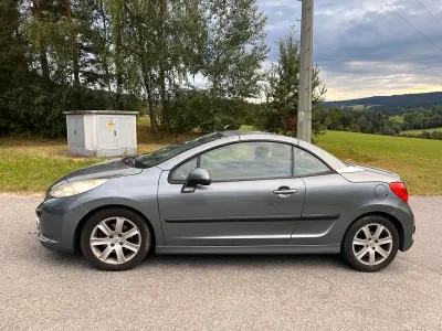 Gebraucht Peugeot 207 CC 120 PS (88 kW) 2008 Grau Cabrio