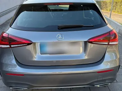 Gebraucht Mercedes A250 224 PS (164 kW) 2019 Grau Limousine