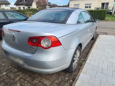 Używany VW Eos 160 KM (117 kW) 2009 Srebrny Kabriolet