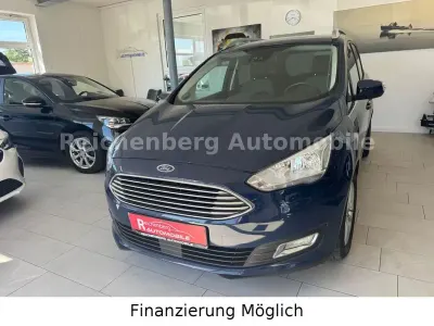 Używany Ford Grand C-Max Titanium 125 KM (91 kW) 2019 Niebieski Minivan