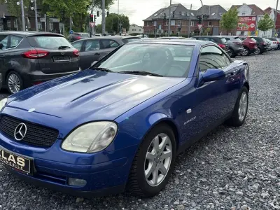 Gebraucht Mercedes SLK230 193 PS (141 kW) 1999 Blau Cabrio