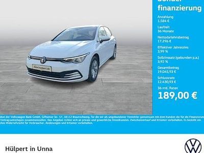 Weiß Gebraucht 2022 VW Golf Life Limousine | 18.880 € (Guter Preis)