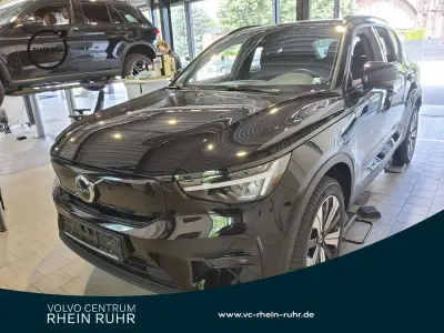 Gebraucht Volvo XC40 Core 169 kW (231 PS) 2023 Schwarz stone SUV
